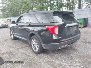 2022 Ford Explorer XLT with VIN 1FMSK8DH9NGA52903, listed as a IAAI auction lot 42704656 with 63,591 mi miles and . Bid and sale history available at DreamBid. Image 3.