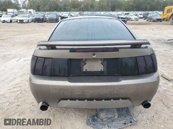 2001 Ford Mustang GT Deluxe with VIN 1FAFP42X81F232678, listed as a Copart auction lot 85596424 with 148,204 mi miles and Clean Title. Bid and sale history available at carsss.com. Image 6.