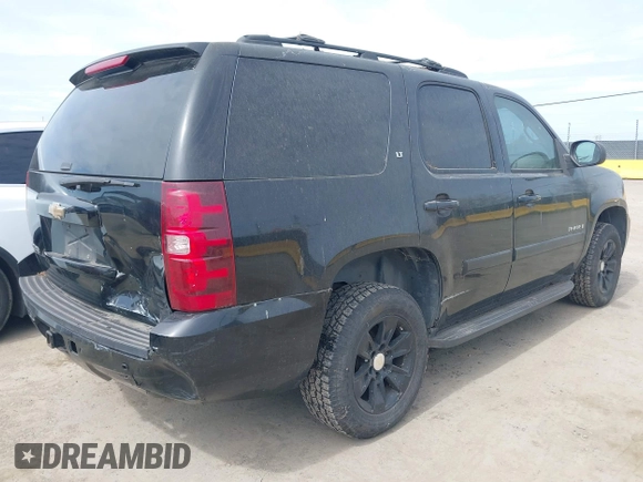 2008 Chevrolet Tahoe 1LT z VIN 1GNFC13J08J117666, wystawiony jako IAAI lot #41866421 z przebiegiem 208 043 mil mil oraz . Historia ofert i sprzedaży dostępna na DreamBid. Obrazek 4.