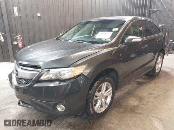2014 Acura RDX Tech Pkg with VIN 5J8TB4H51EL014236, listed as a IAAI auction lot 42052677 with 136,164 mi miles. Bid and sale history available at carsss.com. Image 19.