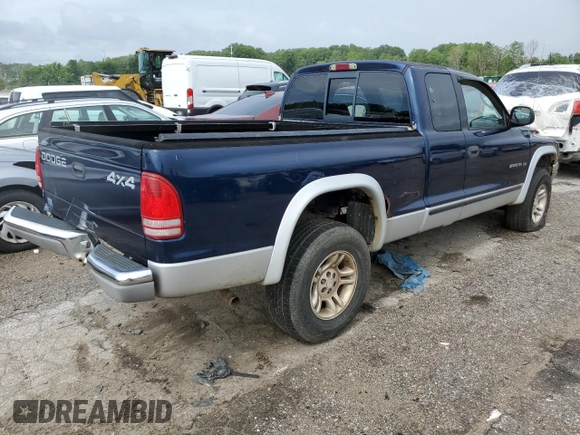 2001 Dodge Dakota Sport with VIN 1B7GG22N81S316976, listed as a Copart auction lot 66540324 with 251,066 mi miles and Non Repairable. Bid and sale history available at carsss.com. Image 3.