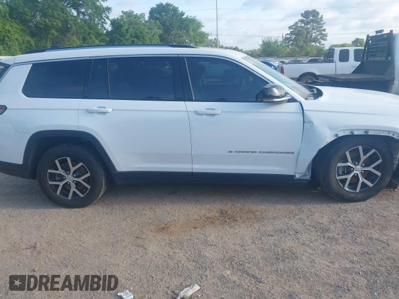 2023 Jeep Grand Cherokee Limited with VIN 1C4RJJBGXP8843705, listed as a IAAI auction lot 42013693 with 40,071 mi miles and . Bid and sale history available at DreamBid. Image 13.