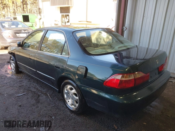 2000 Honda Accord EX z VIN 1HGCG6674YA149566, wystawiony jako IAAI lot #41368271 z przebiegiem 262 505 mil mil oraz . Historia ofert i sprzedaży dostępna na DreamBid. Obrazek 3.