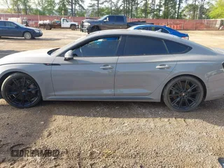2019 Audi RS 5 Sportback z VIN WUABWCF56KA900302, wystawiony jako IAAI lot #41905518 z przebiegiem 58 932 mil mil oraz . Historia ofert i sprzedaży dostępna na DreamBid. Obrazek 14.