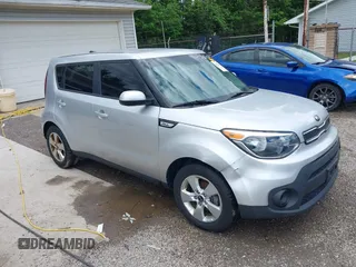 2019 Kia Soul z VIN KNDJN2A24K7665575, wystawiony jako IAAI lot #42313564 z przebiegiem 69 097 mil mil oraz . Historia ofert i sprzedaży dostępna na DreamBid. Obrazek 1.