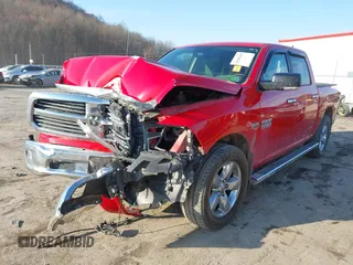 2015 Ram 1500 Big Horn z VIN 1C6RR7LT1FS719886, wystawiony jako IAAI lot #41898418 z przebiegiem 145 064 mil mil oraz . Historia ofert i sprzedaży dostępna na DreamBid. Obrazek 19.