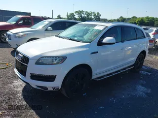 2011 Audi Q7 Premium Plus with VIN WA1LMAFE6BD003047, listed as a IAAI auction lot 42641335 with 213,023 mi miles and . Bid and sale history available at DreamBid. Image 2.