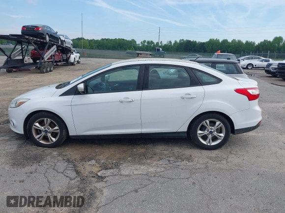 2014 Ford Focus SE with VIN 1FADP3F27EL215703, listed as a IAAI auction lot 42110523 with 179,371 mi miles. Bid and sale history available at carsss.com. Image 16.