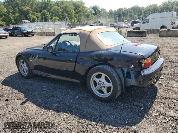 1998 BMW 3 Series 1.9L with VIN 4USCH7331WLD16869, listed as a Copart auction lot 69151904 with 134,960 mi miles and Salvage Title. Bid and sale history available at carsss.com. Image 2.