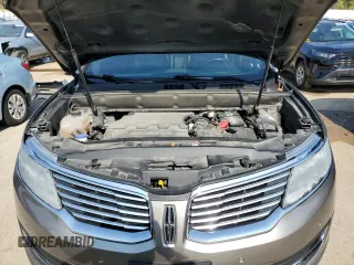 2016 Lincoln MKX Reserve with VIN 2LMTJ8LR9GBL59696, listed as a Copart auction lot 70173533 with 98,784 mi miles and Salvage Title. Bid and sale history available at carsss.com. Image 12.