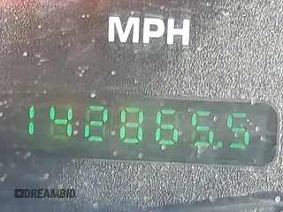 2003 Ford F-250 XL с VIN 1FTNW21S33EC82240, выставлен на аукционе IAAI как лот 40678011 с пробегом 142 865 миль миль и . История ставок и продаж доступна на DreamBid. Изображение 15.