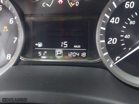 2014 Nissan Sentra SV with VIN 3N1AB7AP8EY240335, listed as a IAAI auction lot 41425022 with 120,418 mi miles. Bid and sale history available at carsss.com. Image 15.