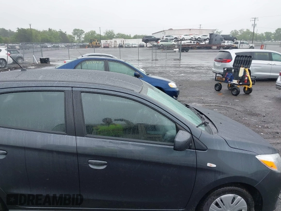 2024 Mitsubishi Mirage ES z VIN ML32AUHJ5RH021180, wystawiony jako IAAI lot #42332116 z przebiegiem 14 938 mil mil oraz . Historia ofert i sprzedaży dostępna na DreamBid. Obrazek 13.
