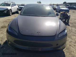 2025 Tesla Model 3 Long Range with VIN 5YJ3E1EA9SF903399, listed as a Copart auction lot 47072015 with 4,770 mi miles and Salvage Title. Bid and sale history available at carsss.com. Image 5.