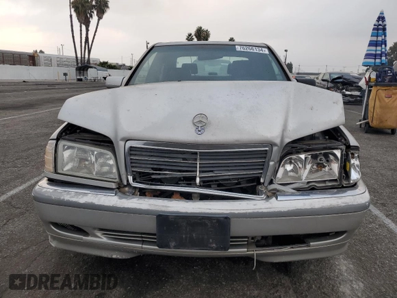 2000 Mercedes-Benz C 230 Kompressor with VIN WDBHA24G4YF929022, listed as a Copart auction lot 76266134 with 197,452 mi miles and Clean Title. Bid and sale history available at carsss.com. Image 5.