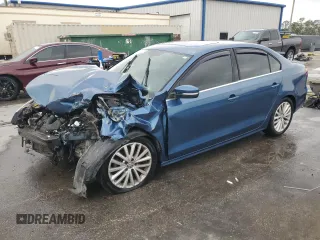 2016 Volkswagen Jetta Sedan 1.8T SEL with VIN 3VWL07AJ0GM340170, listed as a Copart auction lot 50616025 with 130,679 mi miles and Salvage Title. Bid and sale history available at carsss.com. Image 1.