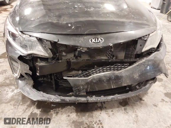 2018 Kia Optima LX with VIN 5XXGT4L30JG241236, listed as a IAAI auction lot 41612332 with 73,494 mi miles. Bid and sale history available at carsss.com. Image 6.
