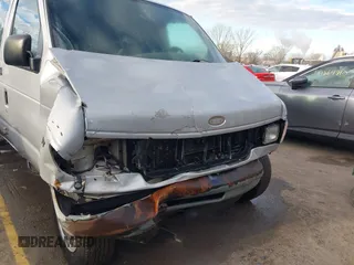 2002 Ford Econoline Cargo z VIN 1FTNE24L12HA32645, wystawiony jako IAAI lot #41865060 z przebiegiem 54 262 mil mil oraz . Historia ofert i sprzedaży dostępna na DreamBid. Obrazek 6.