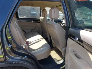 2012 Kia Sorento EX with VIN 5XYKU3A61CG269558, listed as a IAAI auction lot 41651792 with 171,754 mi miles. Bid and sale history available at carsss.com. Image 8.