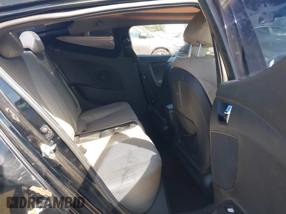 2013 Hyundai Veloster w/Black Int with VIN KMHTC6AD4DU132701, listed as a IAAI auction lot 42021759 with 102,840 mi miles and . Bid and sale history available at DreamBid. Image 8.