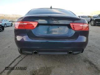 2017 Jaguar XE 25t with VIN SAJAR4BG8HA952599, listed as a Copart auction lot 86128584 with 33,022 mi miles and Salvage Title. Bid and sale history available at DreamBid. Image 6.