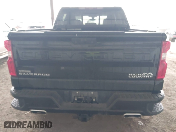 2020 Chevrolet Silverado 1500 High Country with VIN 3GCUYHELXLG432705, listed as a IAAI auction lot 41250140 with 59,955 mi miles. Bid and sale history available at carsss.com. Image 17.