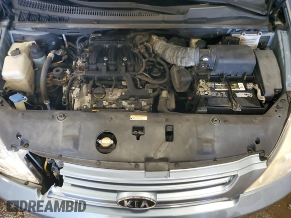 2010 Kia Sedona LX with VIN KNDMG4C30A6326681, listed as a Copart auction lot 74741604 with 149,840 mi miles and Clean Title. Bid and sale history available at carsss.com. Image 12.