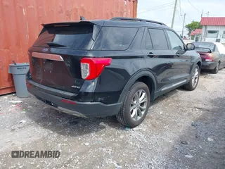 2022 Ford Explorer XLT z VIN 1FMSK8DH0NGC02932, wystawiony jako IAAI lot #42557795 z przebiegiem 90 991 mil mil oraz . Historia ofert i sprzedaży dostępna na DreamBid. Obrazek 4.