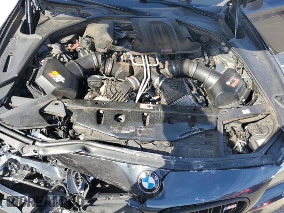 2013 BMW M5 with VIN WBSFV9C50DC773250, listed as a Copart auction lot 45922965 with 96,246 mi miles and Salvage Title. Bid and sale history available at carsss.com. Image 13.