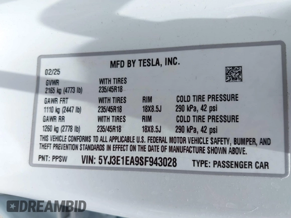 2025 Tesla Model 3 Long Range with VIN 5YJ3E1EA9SF943028, listed as a IAAI auction lot 42372207 with 3,975 mi miles and . Bid and sale history available at DreamBid. Image 9.