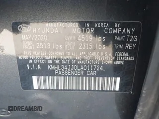 2020 Hyundai Sonata Hybrid Ultimate with VIN KMHL34JJ0LA011724, listed as a IAAI auction lot 41861571 with 1 mi miles. Bid and sale history available at carsss.com. Image 9.