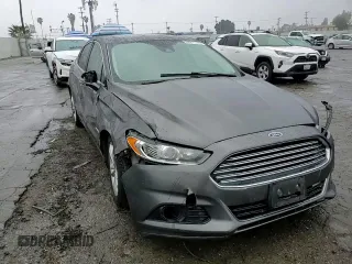 2016 Ford Fusion Titanium Hybrid z VIN 3FA6P0RU5GR356987, wystawiony jako Copart lot #48211775 z przebiegiem 145 192 mil mil oraz Szkoda całkowita • Salvage title. Historia ofert i sprzedaży dostępna na DreamBid. Obrazek 10.