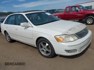2000 Toyota Avalon XL z VIN 4T1BF28B4YU085059, wystawiony jako IAAI lot #42442262 z przebiegiem 225 434 mil mil oraz . Historia ofert i sprzedaży dostępna na DreamBid. Obrazek 1.