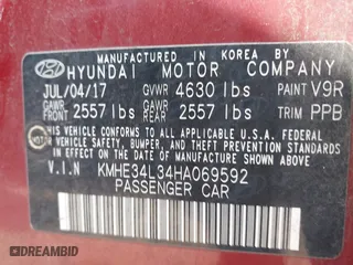 2017 Hyundai Sonata Hybrid Limited with VIN KMHE34L34HA069592, listed as a IAAI auction lot 41776804 with 139,513 mi miles. Bid and sale history available at carsss.com. Image 9.