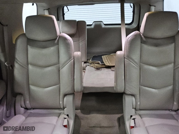 2018 Cadillac Escalade Luxury with VIN 1GYS3BKJ6JR225287, listed as a Copart auction lot 88004955 with 123,734 mi miles and Clean Title. Bid and sale history available at carsss.com. Image 10.