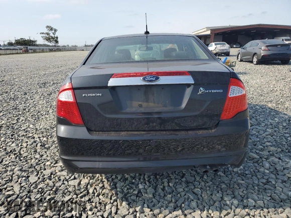 2010 Ford Fusion Hybrid with VIN 3FADP0L35AR199816, listed as a Copart auction lot 61641495 with 146,871 mi miles and Salvage title. Bid and sale history available at DreamBid. Image 6.
