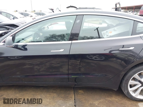 2018 Tesla Model 3 Long Range Battery with VIN 5YJ3E1EB3JF090567, listed as a IAAI auction lot 41568312 with 35,327 mi miles and . Bid and sale history available at DreamBid. Image 15.