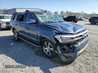2023 Ford Expedition XLT with VIN 1FMJU1H89PEA12987, listed as a Copart auction lot 75675314 with 20,932 mi miles and Non Repairable. Bid and sale history available at carsss.com. Image 4.