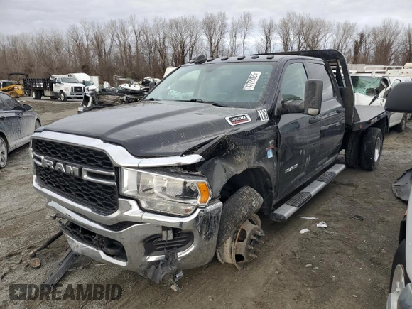 2020 Ram 3500 Tradesman with VIN 3C63RRGL8LG215835, listed as a Copart auction lot 43729025 with 222,314 mi miles and Salvage Title. Bid and sale history available at carsss.com. Image 1.