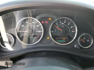 2014 Jeep Wrangler Unlimited Sahara z VIN 1C4BJWEG8EL188271, wystawiony jako Copart lot #59972535 z przebiegiem 130 314 mil mil oraz Szkoda całkowita • Salvage title. Historia ofert i sprzedaży dostępna na DreamBid. Obrazek 9.