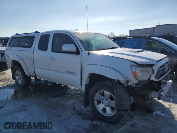 2013 Toyota Tacoma z VIN 5TFUU4EN6DX077146, wystawiony jako Copart lot #46538805 z przebiegiem 117 553 mil mil oraz Szkoda całkowita • Salvage title. Historia ofert i sprzedaży dostępna na DreamBid. Obrazek 4.