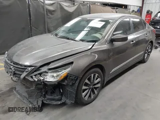 2016 Nissan Altima S with VIN 1N4AL3APXGC114353, listed as a IAAI auction lot 42057688 with 84,562 mi miles and . Bid and sale history available at carsss.com. Image 2.