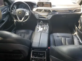 2019 BMW 7 Series 740i z VIN WBA7E2C57KB217388, wystawiony jako Copart lot #61867745 z przebiegiem 109 810 mil mil oraz Szkoda całkowita • Salvage title. Historia ofert i sprzedaży dostępna na DreamBid. Obrazek 8.