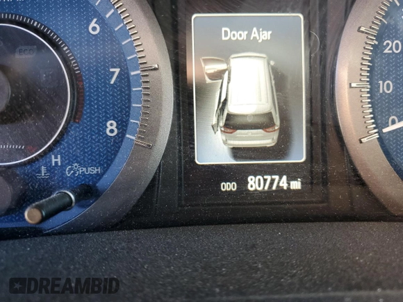 2018 Toyota Sienna LE Auto Access Seat with VIN 5TDKZ3DCXJS910757, listed as a Copart auction lot 46435435 with 80,774 mi miles and Salvage Title. Bid and sale history available at carsss.com. Image 9.