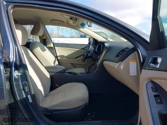 2014 Kia Optima Hybrid LX with VIN KNAGM4AD0E5064574, listed as a IAAI auction lot 41773748 with 250,994 mi miles. Bid and sale history available at carsss.com. Image 5.