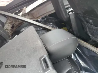 2016 GMC Terrain Denali z VIN 2GKFLRE32G6146804, wystawiony jako Copart lot #52802405 z przebiegiem Nie podano mil oraz Szkoda całkowita • Salvage title. Historia ofert i sprzedaży dostępna na DreamBid. Obrazek 13.