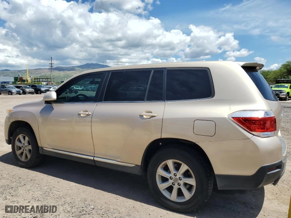 2011 Toyota Highlander with VIN 5TDZA3EH6BS008723, listed as a Copart auction lot 50793225 with 215,030 mi miles and Clean Title. Bid and sale history available at carsss.com. Image 2.