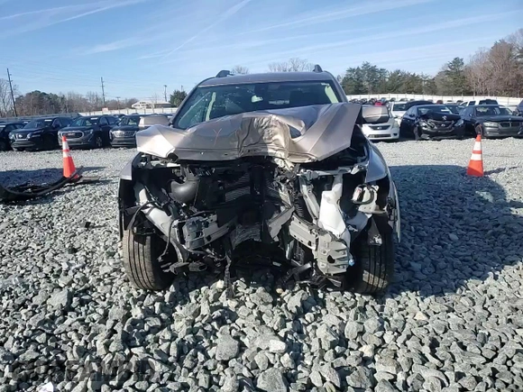 2022 GMC Acadia Denali with VIN 1GKKNPLS5NZ138186, listed as a Copart auction lot 44057255 with 0 mi miles and Salvage Title. Bid and sale history available at carsss.com. Image 12.