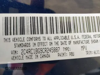2012 Chrysler Town & Country Touring with VIN 2C4RC1BG9CR245887, listed as a IAAI auction lot 41912412 with 175,943 mi miles. Bid and sale history available at carsss.com. Image 9.