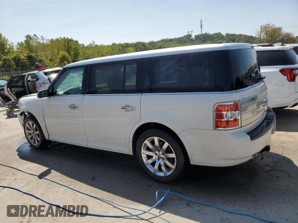 2009 Ford Flex Limited with VIN 2FMDK53C09BA28032, listed as a Copart auction lot 70284274 with 187,412 mi miles and Non Repairable. Bid and sale history available at carsss.com. Image 2.